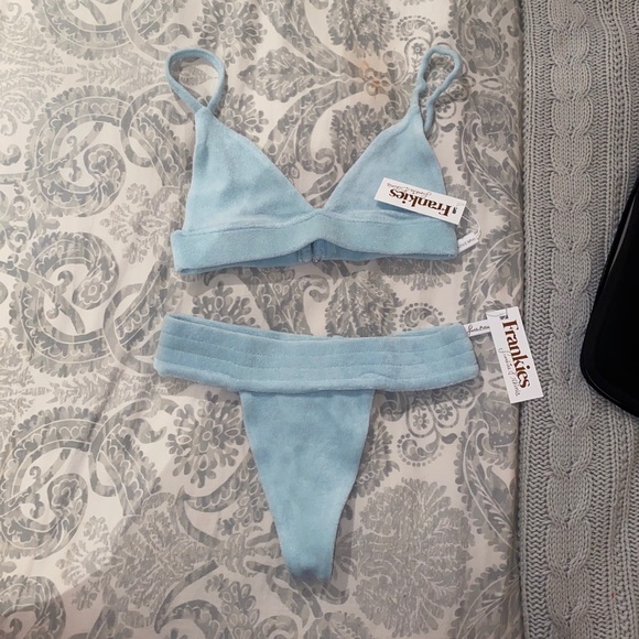 Celeste color Claire Top and Phoebe Bottom - Picture 4 of 6